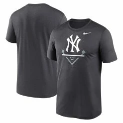 Nike New York Yankees Men's Icon Legend T-Shirt