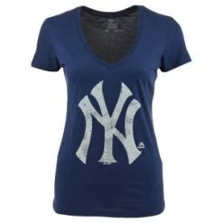 MAJESTIC YANKEES KEEP ADVANCING